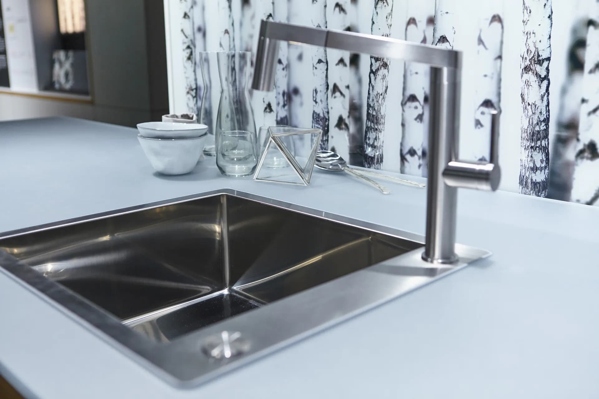 Hochwertige Spülen im perfekten Einbauverfahren 5