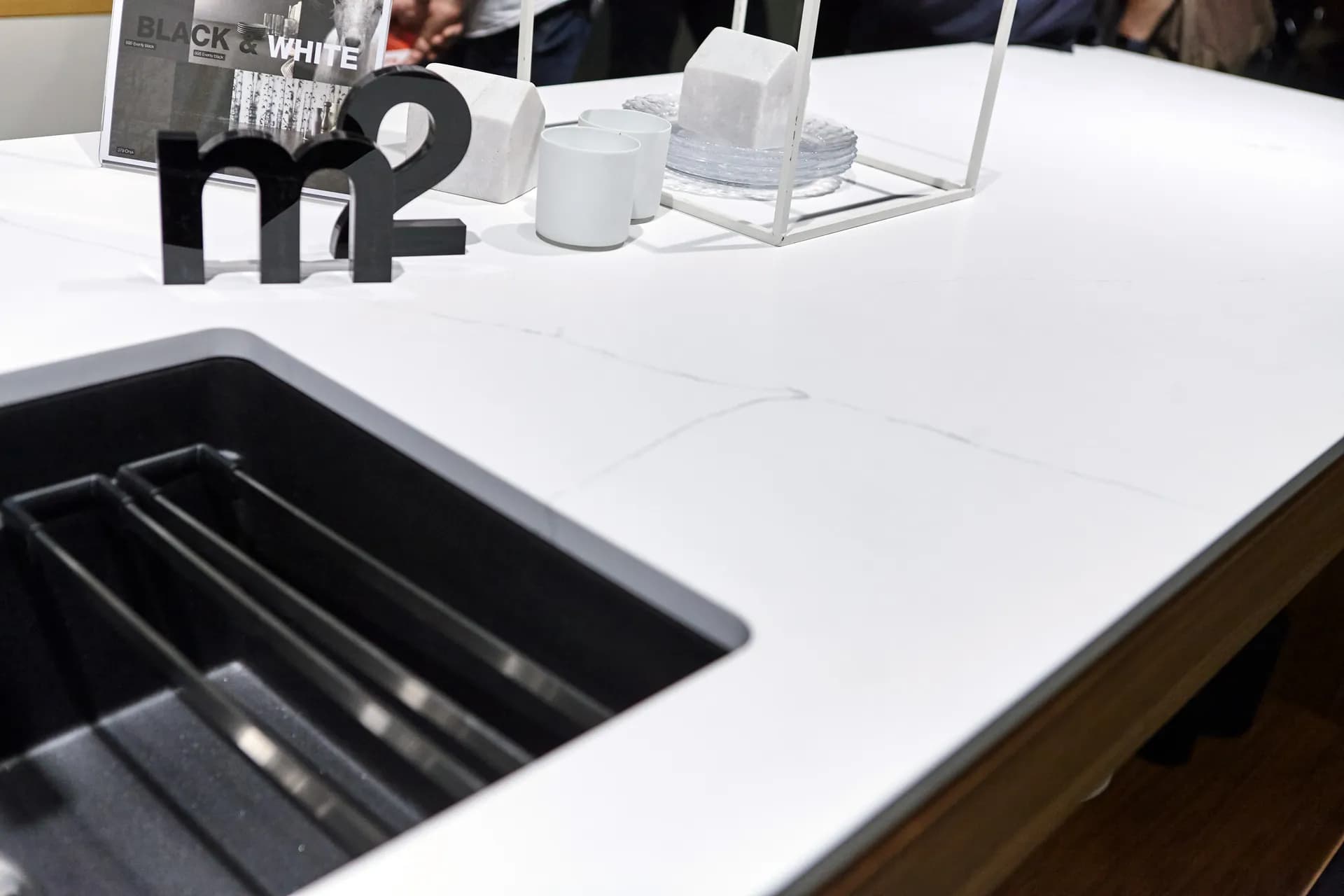 Hochwertige Spülen im perfekten Einbauverfahren 3