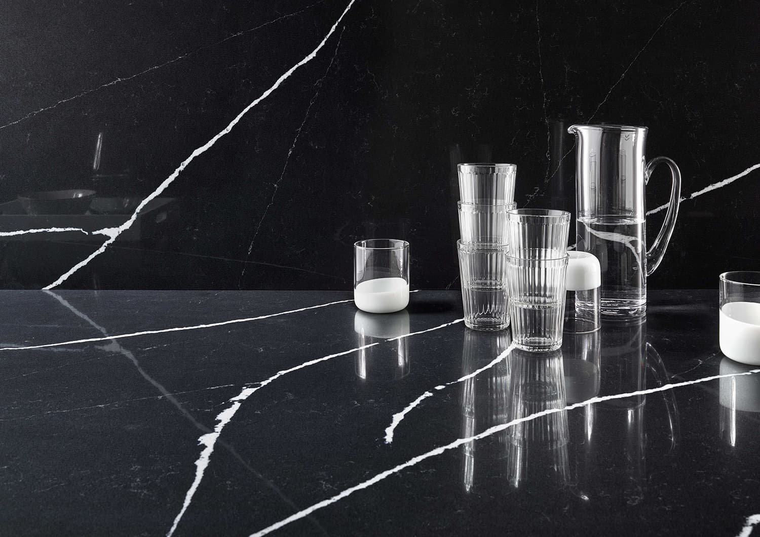 Küchenrückwand aus Quarzstein