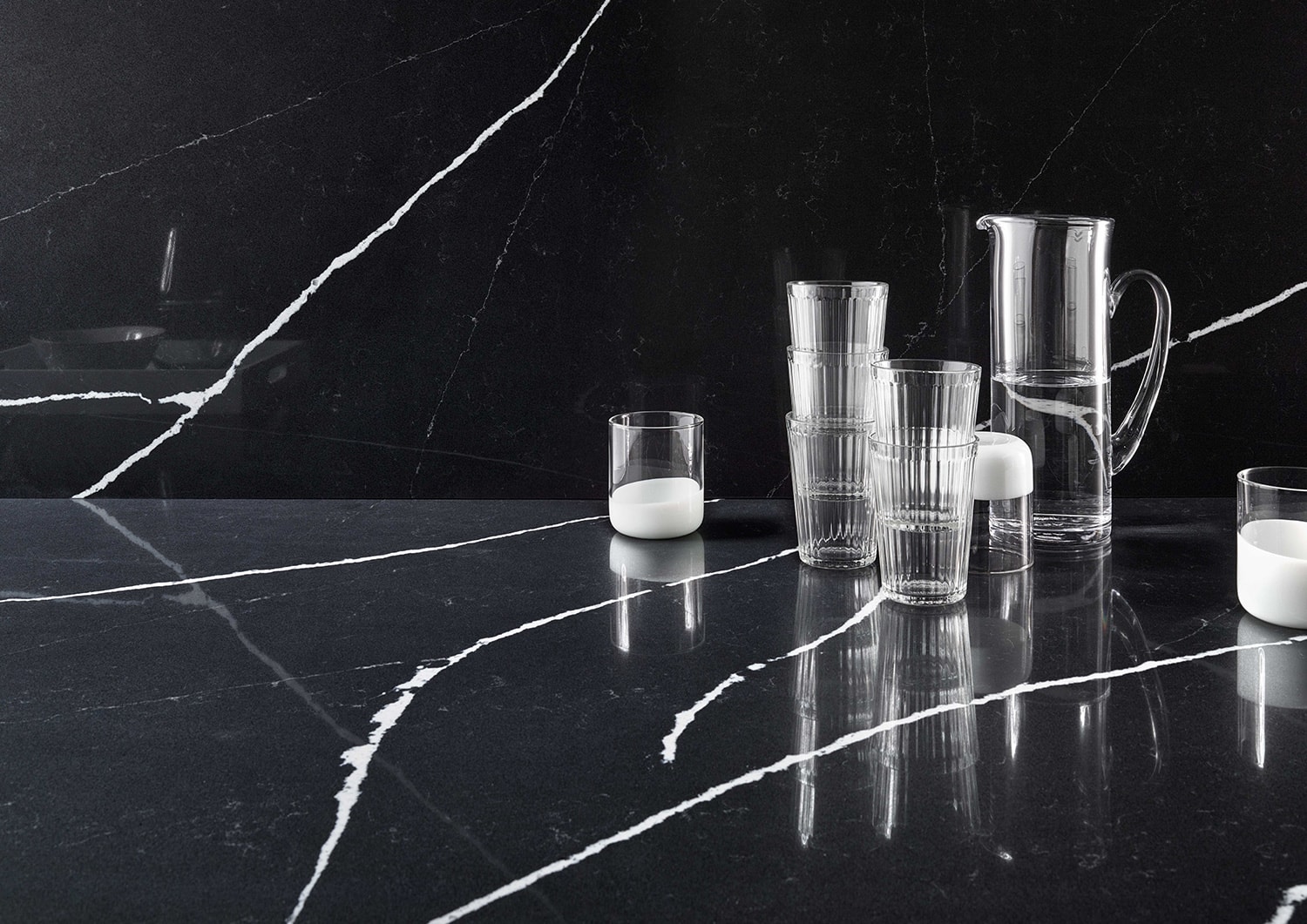 Küchenrückwand aus Quarzstein